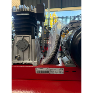 Chapa de características do compressor FIAC AB 300/590 TF 5.5: 4 kW, 400 V, 11 bar e 160 kg