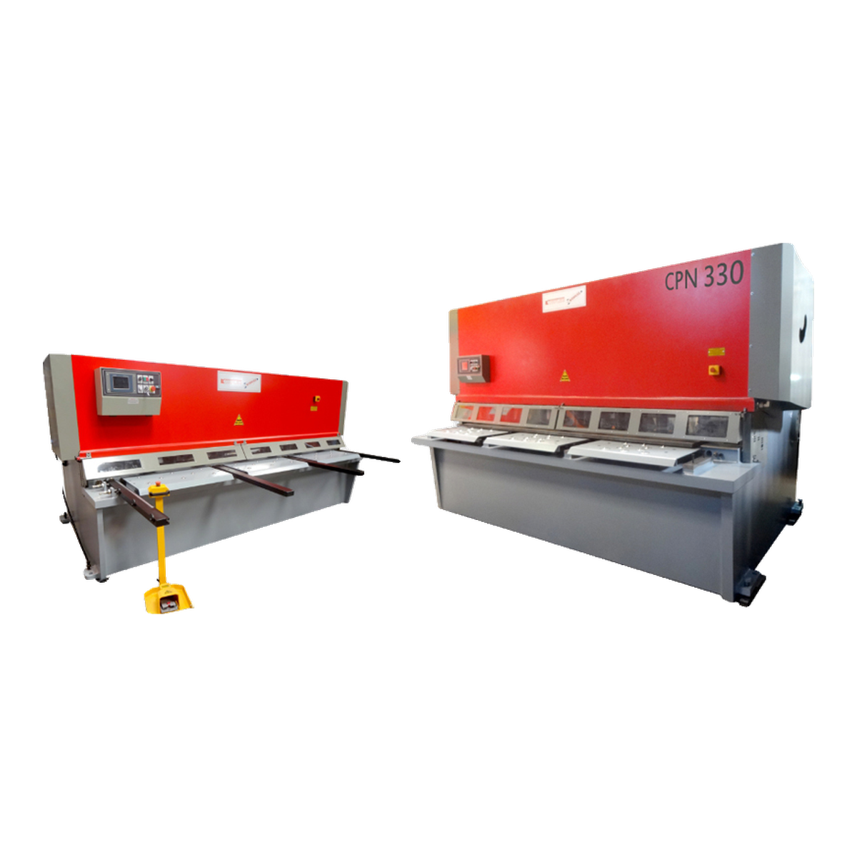 Korpleg CPN 330 – guilhotina hidráulica pendular Korpleg CPN 330, guilhotina hidráulica pendular para chapa com painel CNC e pedal